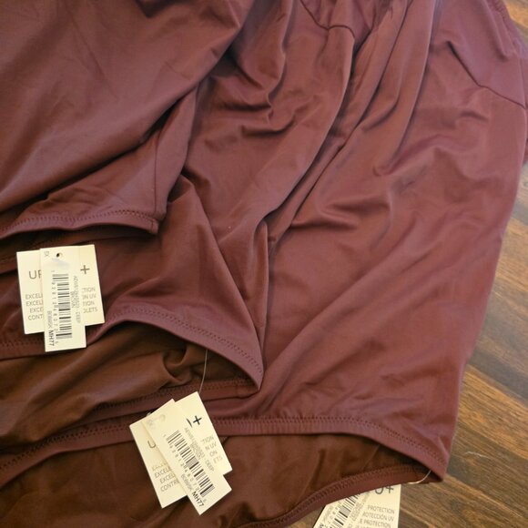 Lot of 3 Plus Size Swimsuits 5X One-Piece Deep Brown Amazon Essentials - Picture 3 of 5